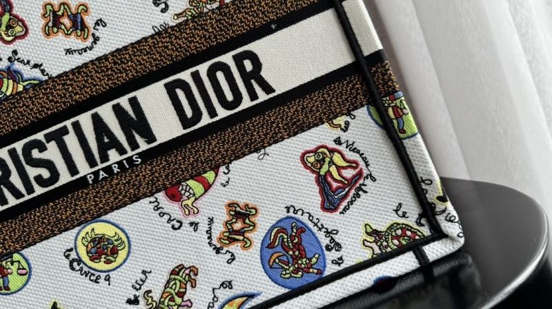 Dior Shopping Bags